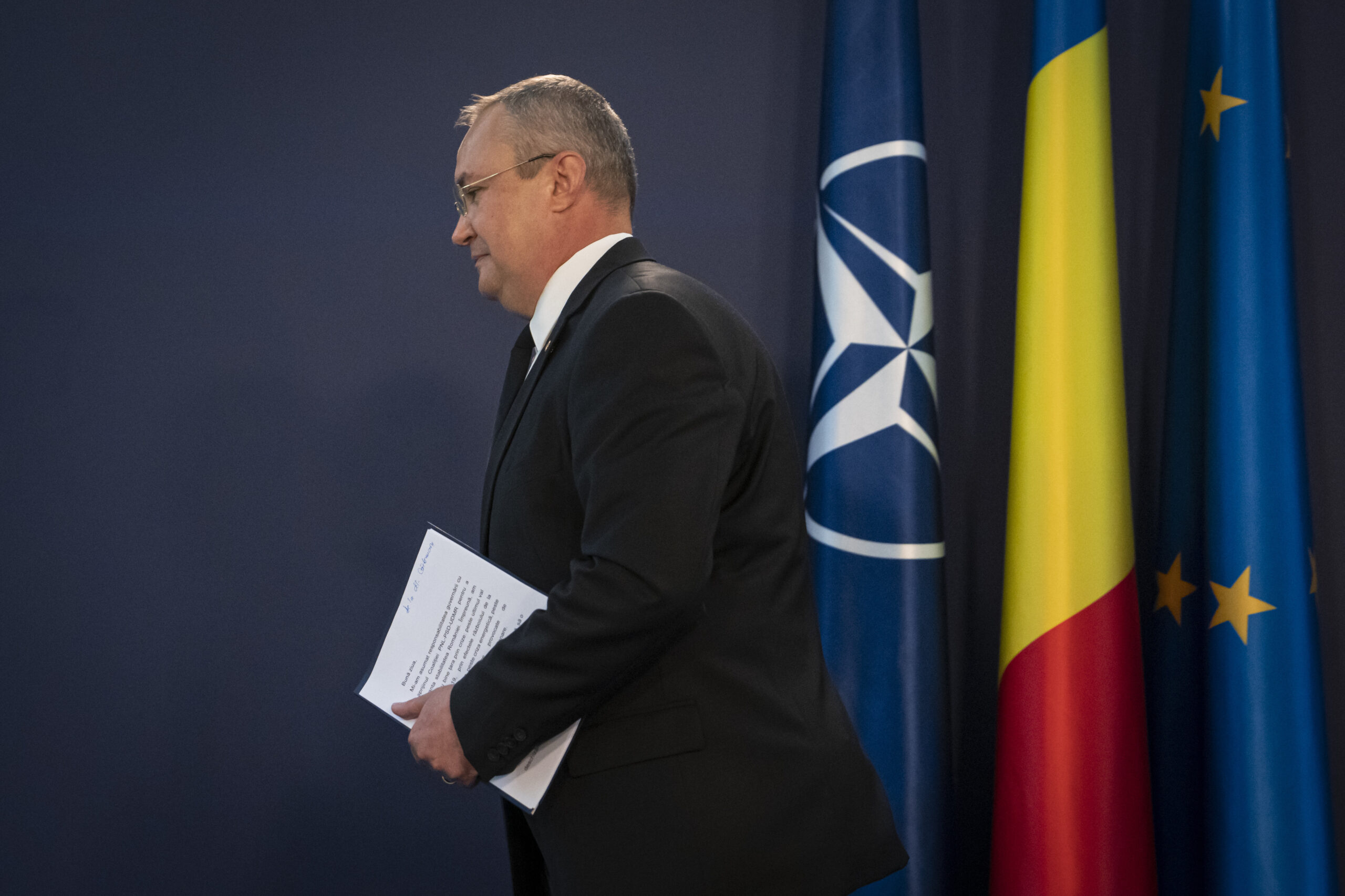 Ρουμανία: Αλλαγή σκυτάλης στην πρωθυπουργία – Παραιτήθηκε ο Νικολάε Τσούκα