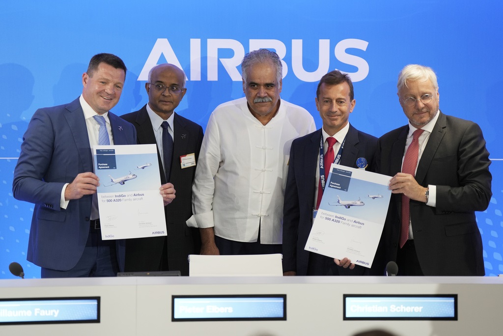 Ιστορική παραγγελία 500 αεροσκαφών για την Airbus από την εταιρεία χαμηλού κόστους της Ινδίας IndiGo