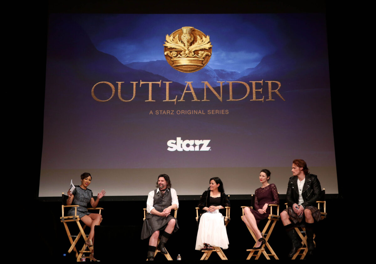 Η Νταϊάν Γκάμπαλντον ετοιμάζει το δέκατο βιβλίο της σειράς μυθιστορημάτων «Outlander»