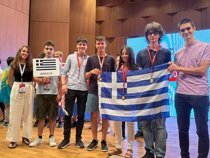 Ηλεία: Έφερε μετάλλιο από την Βαλκανική Μαθηματική Ολυμπιάδα ο Κ. Μπερούκας