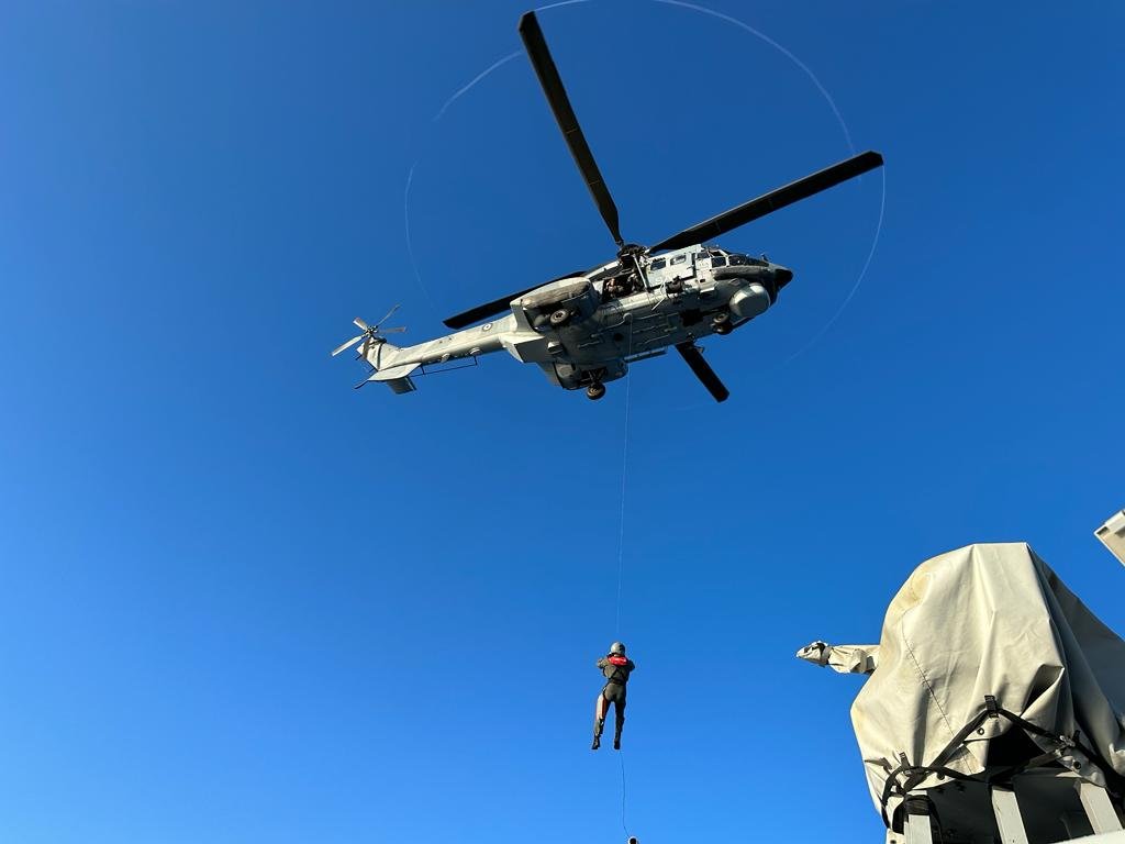 Νέα φωτογραφία από το μοιραίο σκάφος λίγο πριν βυθιστεί σε διεθνή ύδατα ανοιχτά της Πύλου