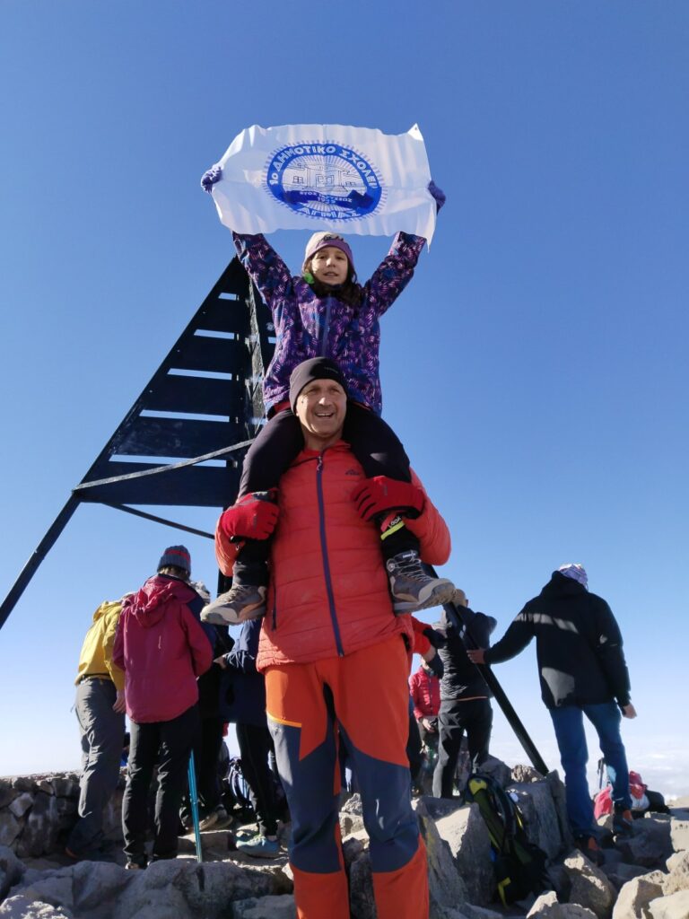 Έντεκα ετών η μικρότερη βολιώτισσα ορειβάτισσα που ανέβηκε στην κορυφή Toubkal