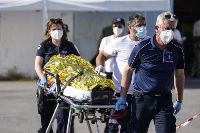 Ένθετο Κόσμος: “Υγρός τάφος” η Μεσόγειος – Οι μεγαλύτερες τραγωδίες
