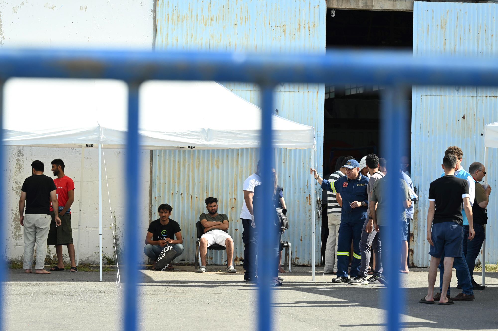 Γαλλικός Τύπος: Πώς η Ελλάδα τα καταφέρνει καλύτερα στο μεταναστευτικό