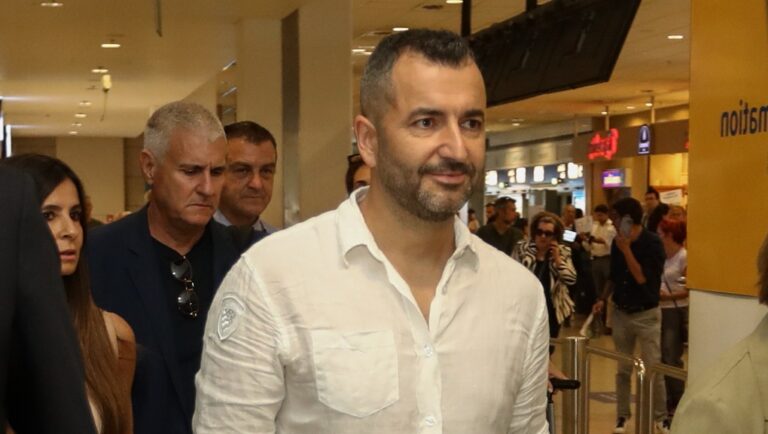 Έφτασε στην Ελλάδα ο Μαρτίνεθ για τον Ολυμπιακό