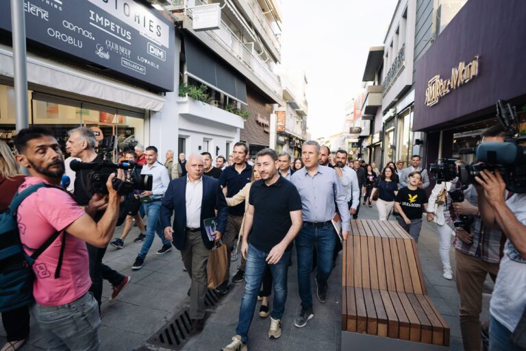 Νίκος Ανδρουλάκης: Προτεραιότητα του ΠΑΣΟΚ είναι η αναγέννηση του Εθνικού Συστήματος Υγείας