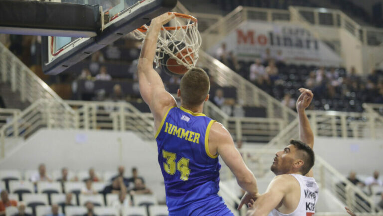Δείτε τα highlights από τον αγώνα ΑΕΚ-Περιστέρι για την Basket League (video)