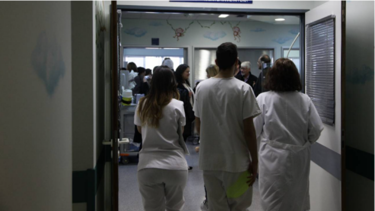 Θεσσαλονίκη: 14χρονη έπασχε από το σύνδρομο Ραπουνζέλ-Είχε στο στομάχι της μία τρίχινη  μπάλα 700 γραμμαρίων