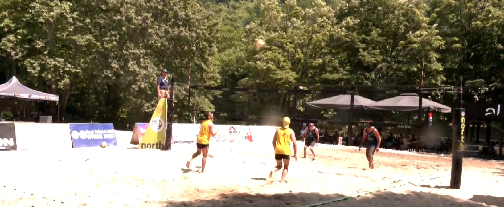 Νάουσα: Πλούσιο θέαμα στο τουρνουά beach volley «North area»