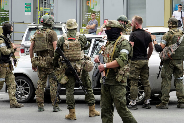 Ανταρσία Βάγκνερ: Ο Πριγκόζιν αποδέχτηκε πρόταση για εκεχειρία – Σταματά η προέλαση στη Μόσχα