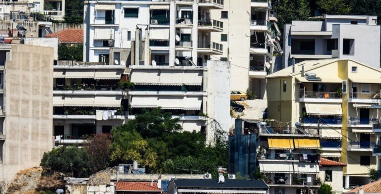 «Σπίτι μου»: Ξεκινά η εκταμίευση των πρώτων στεγαστικών δανείων