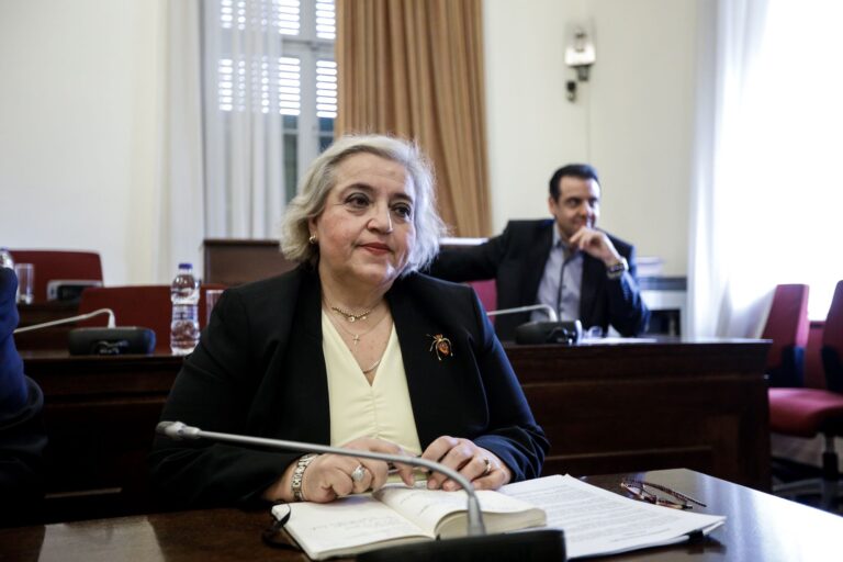 Αλεξάνδρα Παπαδοπούλου: Το βιογραφικό της νέας υφυπουργού Εξωτερικών