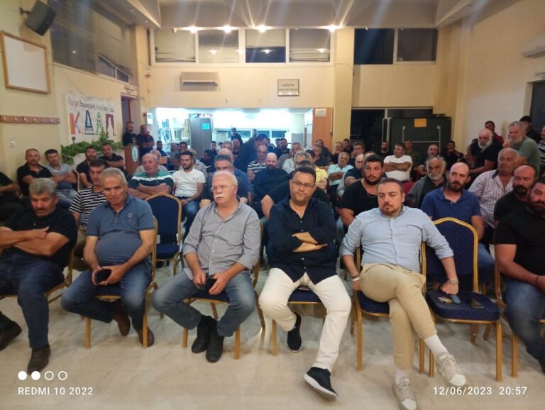 Ηράκλειο: “Καμπανάκι” για οικονομική καταστροφή από ζημιές σε αμπέλια και ελιές – Τι ζήτησαν οι αγρότες από τον Ν. Ανδρουλάκη