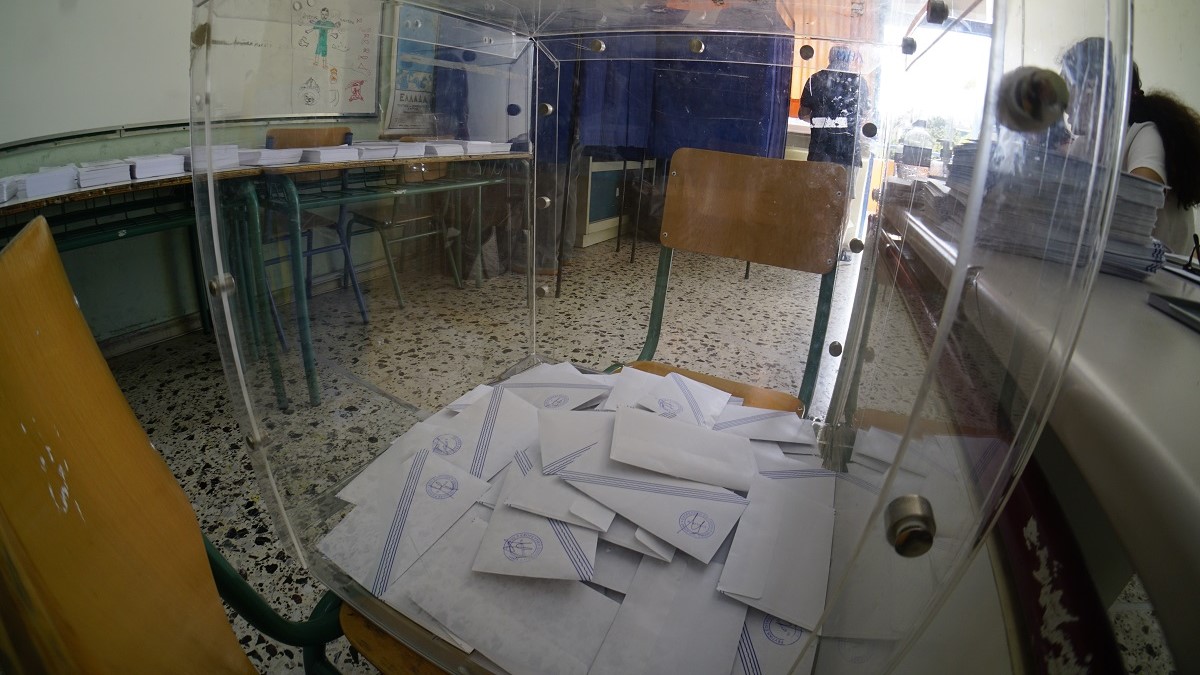 Κέρκυρα: Ομαλά η εκλογική διαδικασία. Χαμηλά ποσοστά συμμετοχής σε Λευκάδα και Κεφαλονιά