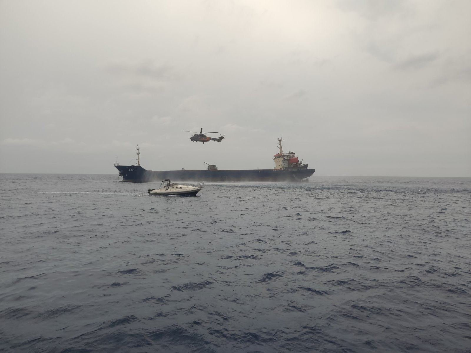 Σύγκρουση φορτηγών πλοίων ανοιχτά της Χίου: Γιατί αρνήθηκε την ελληνική βοήθεια ο ένας πλοίαρχος