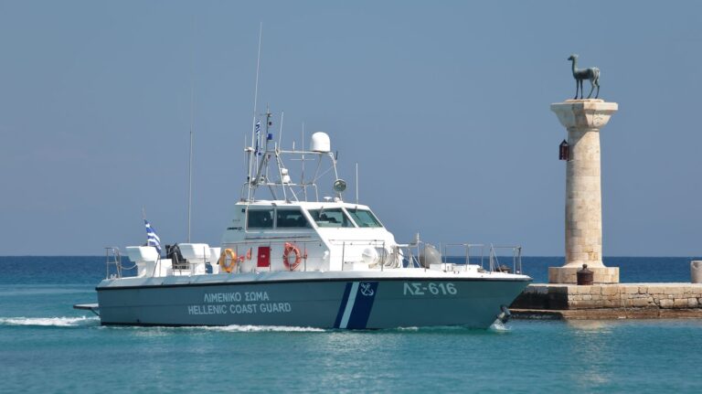 Χαλκιδική: Προανάκριση για την ημιβύθιση του ταχύπλοου σκάφους «GALIA» στη θαλάσσια περιοχή της Αφύτου