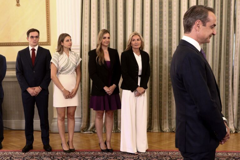 «Συγχαρητήρια Κυριάκο! Τα κατάφερες» – Η ανάρτηση της Μαρέβας για την επανεκλογή του Κυρ. Μητσοτάκη