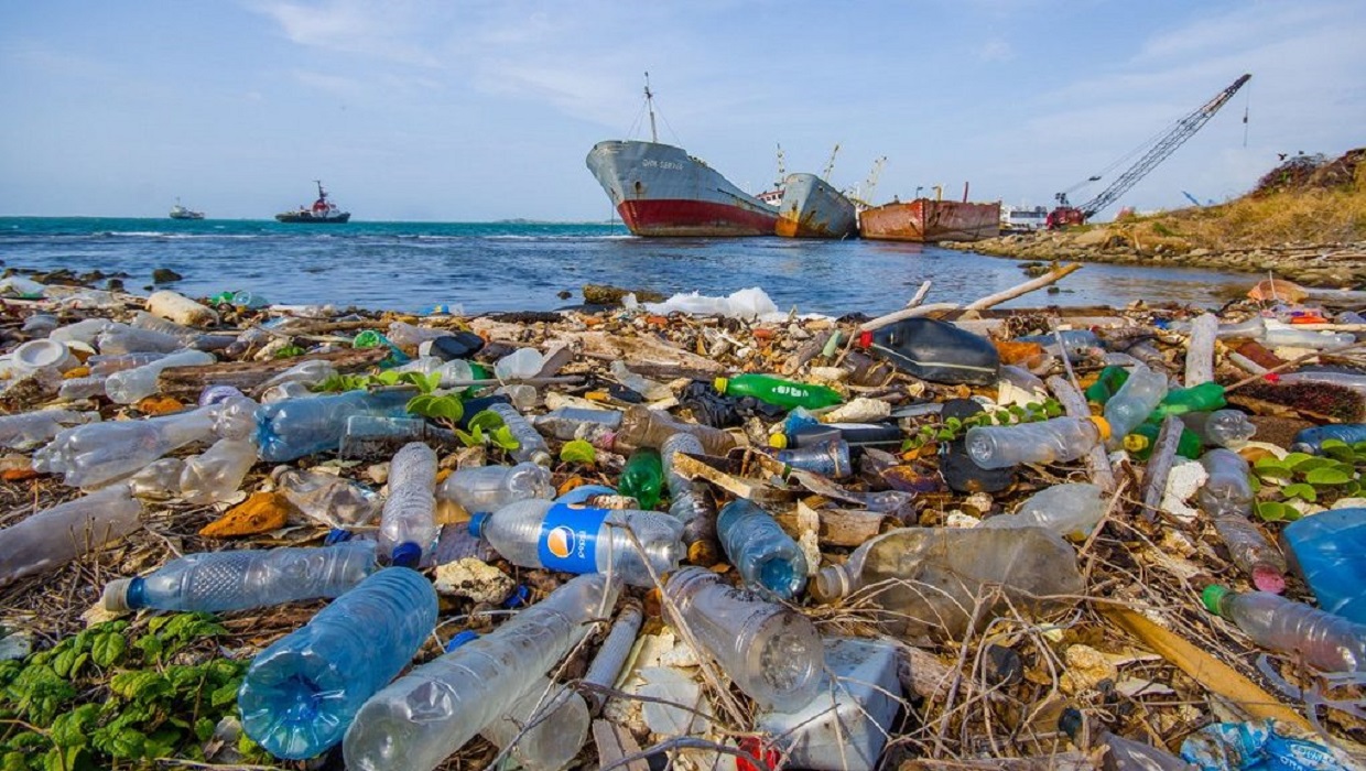ΓΣΕΕ: Δράσεις για μείωση της πλαστικής ρύπανσης και γρήγορη μετάβαση σε μία κυκλική οικονομία