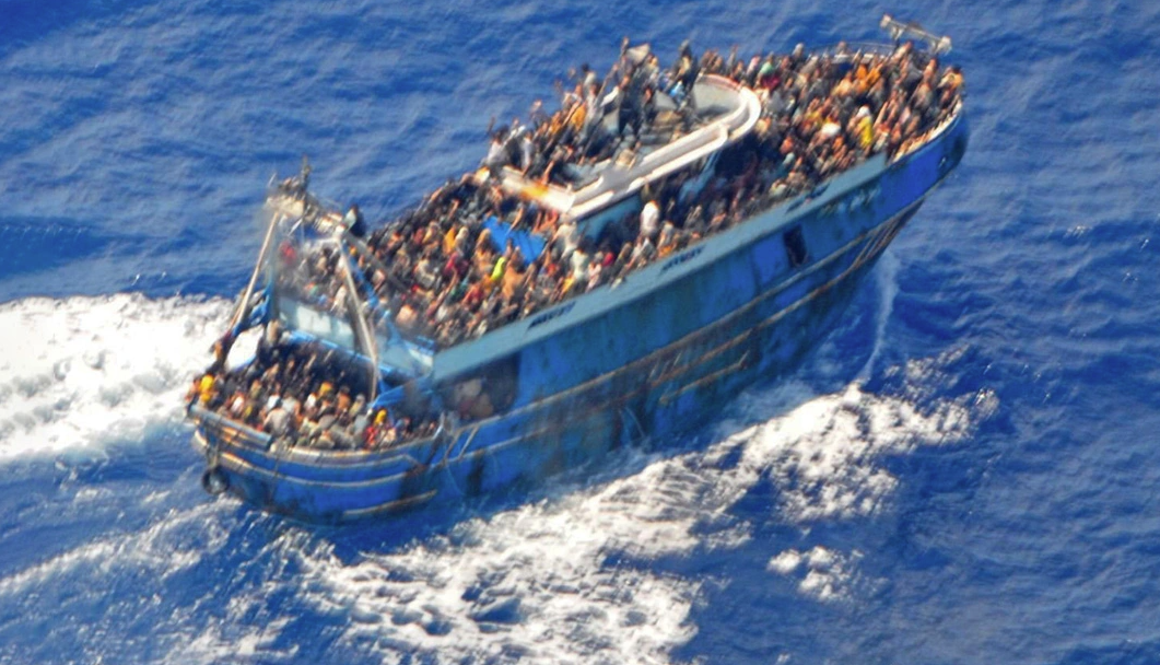 Ν. Αλεξίου, εκπρ. Λιμενικού: Δεν έγινε καμία προσπάθεια πρόσδεσης του σκάφους – Αρνήθηκαν τη βοήθεια