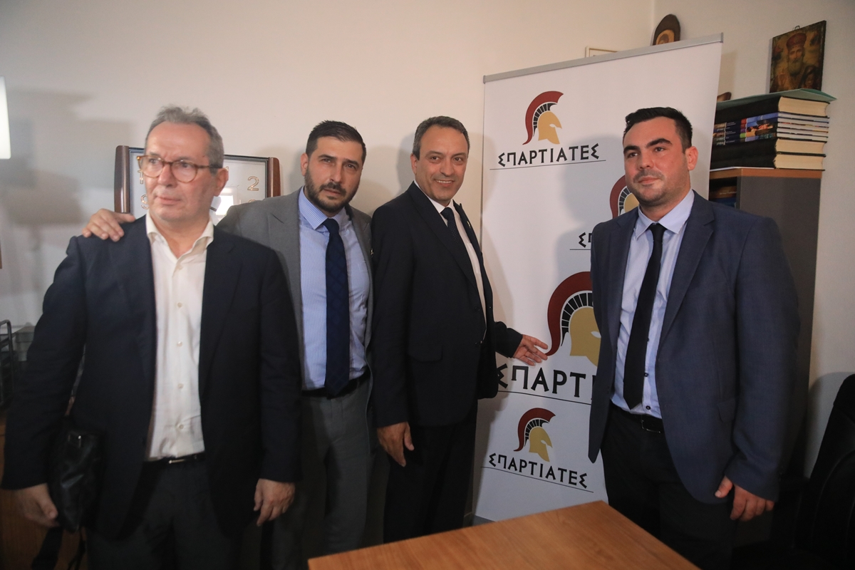 [362216] ΕΘΝΙΚΕΣ ΕΚΛΟΓΕΣ 2023 / ΑΝΑΚΟΙΝΩΣΗ ΤΩΝ ΑΠΟΤΕΛΕΣΜΑΤΩΝ ΣΤΑ ΓΡΑΦΕΙΑ ΤΩΝ ΣΠΑΡΤΙΑΤΩΝ(ΓΙΑΝΝΗΣ ΠΑΝΑΓΟΠΟΥΛΟΣ/EUROKINISSI)