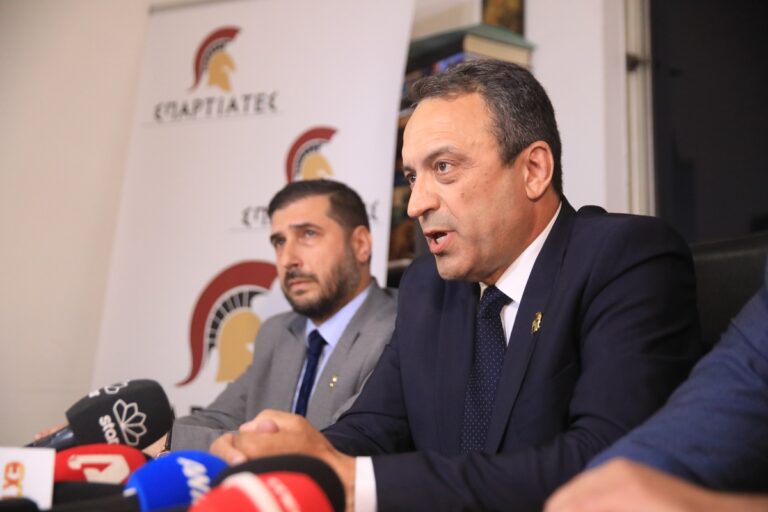 Πώς τα social media έστειλαν τους «Σπαρτιάτες» στη Βουλή – Πώς αναλύεται η στρατηγική τους μέσα από τα βίντεο με ακροδεξιό μήνυμα