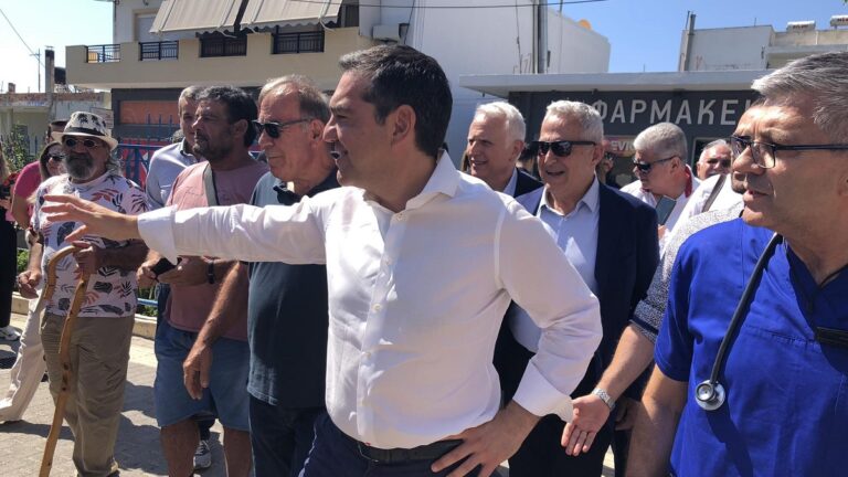 Αλ. Τσίπρας: Ολοκλήρωσε την περιοδεία του στο Λασίθι – Ακύρωσε την ομιλία του στη Σητεία λόγω της τραγωδίας στην Πύλο
