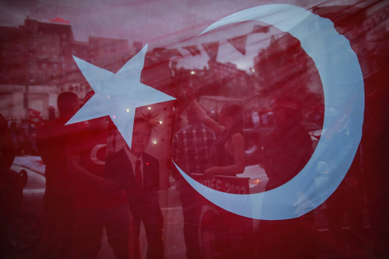 Τουρκία: Πρόστιμα σε αντιπολιτευόμενα τηλεοπτικά δίκτυα – Έντονη αντίδραση από την Ένωση Συντακτών της χώρας
