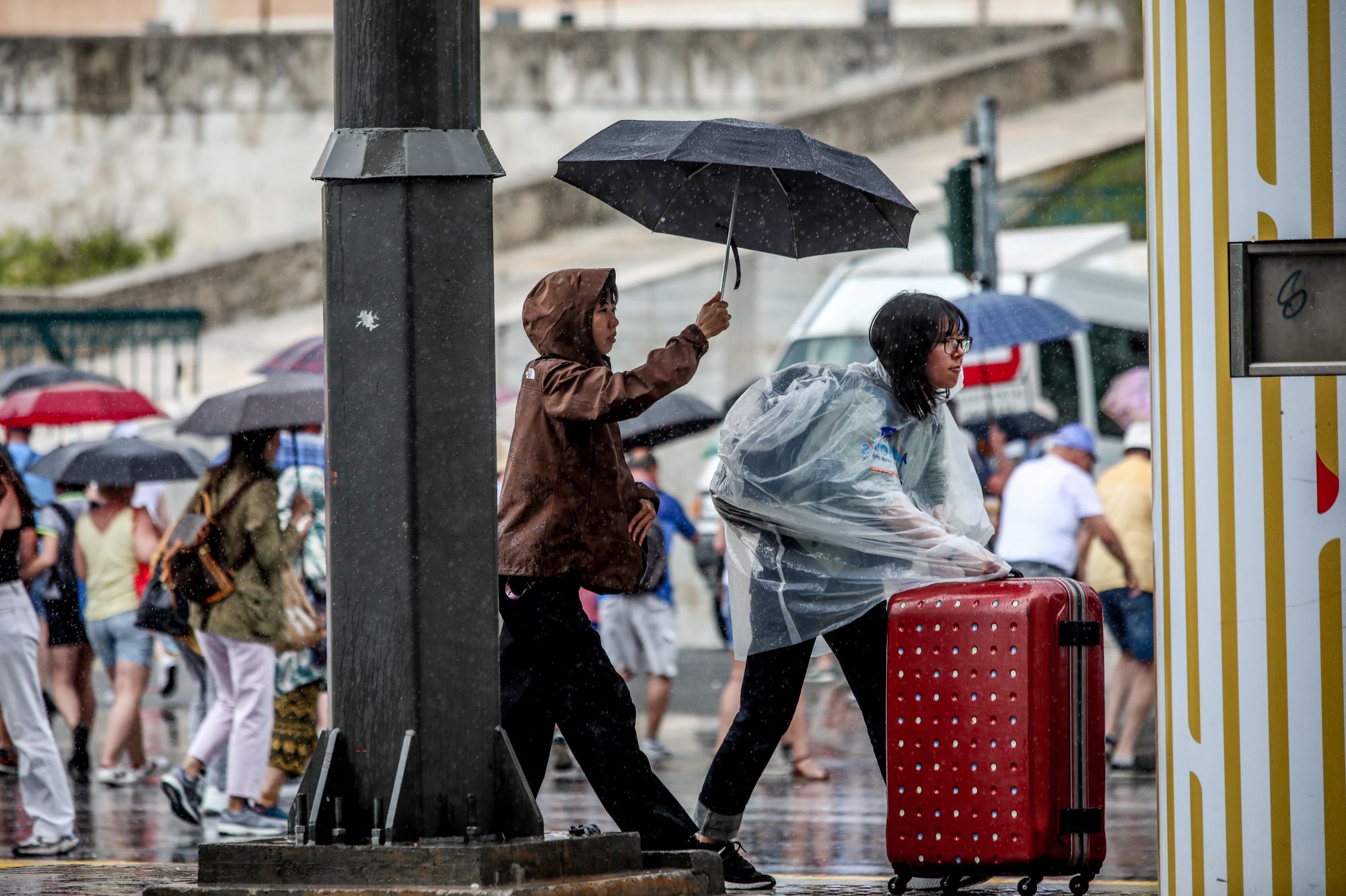 Αλλαγή στο σκηνικό του καιρού με βροχές και ισχυρούς ανέμους