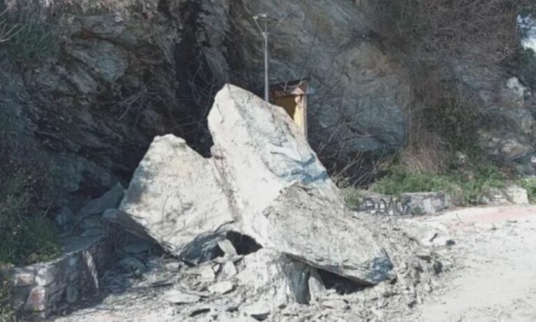 Επικίνδυνες καταπτώσεις βράχων στις παραλίες του Αη Γιάννη Πηλίου  καταγγέλλει η ΛΑΣ Ζαγοράς