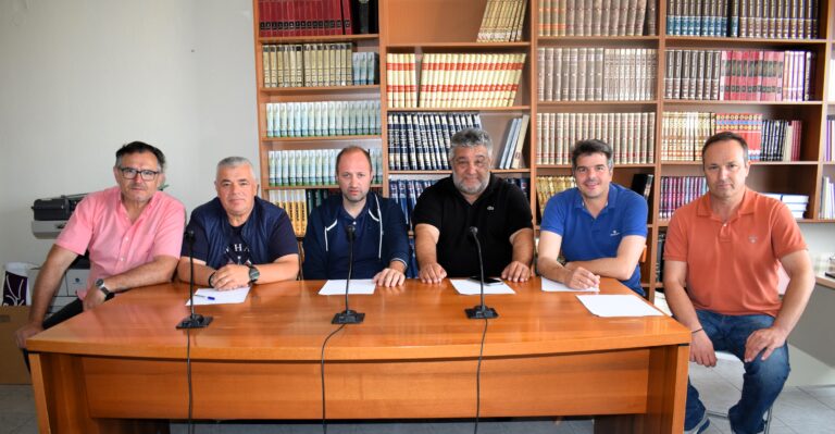 Πέντε αγροτικοί συνεταιρισμοί ενώνουν δυνάμεις για να αντιμετωπίσουν την πτώση στις τιμές των σιτηρών