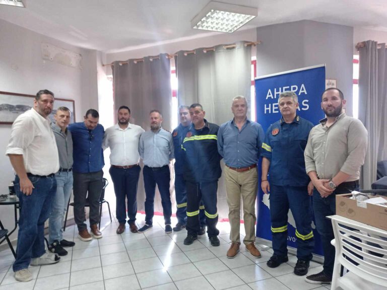 Μυτιλήνη: Δωρεά φίλτρων αναπνευστικής προστασίας στην Πυροσβεστική από τους AHEPA (video)