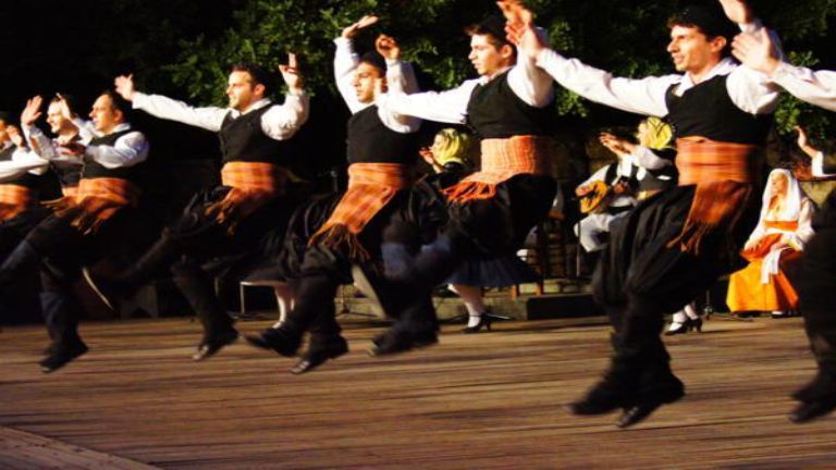 ΕΚΜ – Διάλεξη για τους ελληνικούς παραδοσιακούς χορούς και την σύνδεσή τους με την ποιότητα ζωής και την υγεία