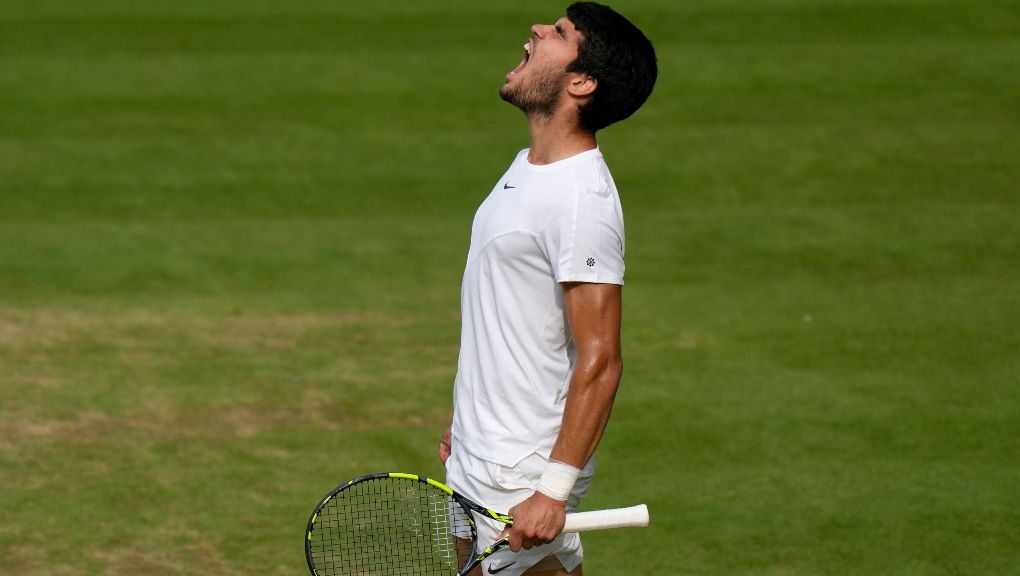 Νέος βασιλιάς του Wimbledon ο Αλκαράθ – Επικράτησε του Τζόκοβιτς με 3-2