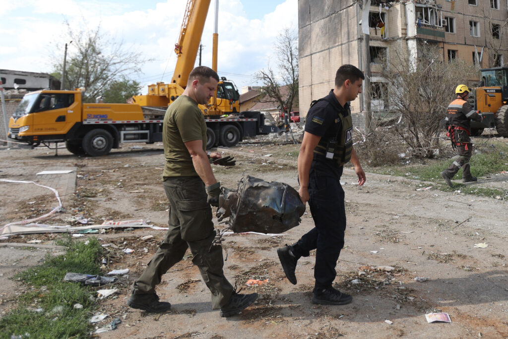 Πόλεμος στην Ουκρανία: Έξι νεκροί και 75 τραυματίες από ρωσικό πυραυλικό πλήγμα σε πολυκατοικία στην Κριβί Ριχ