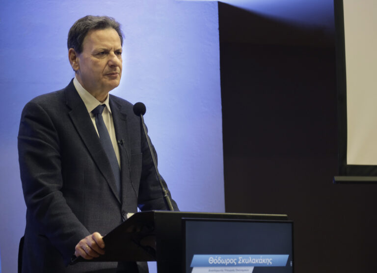 Θ. Σκυλακάκης: Βελτίωση της στήριξης για τα ενεργειακά ευάλωτα νοικοκυριά