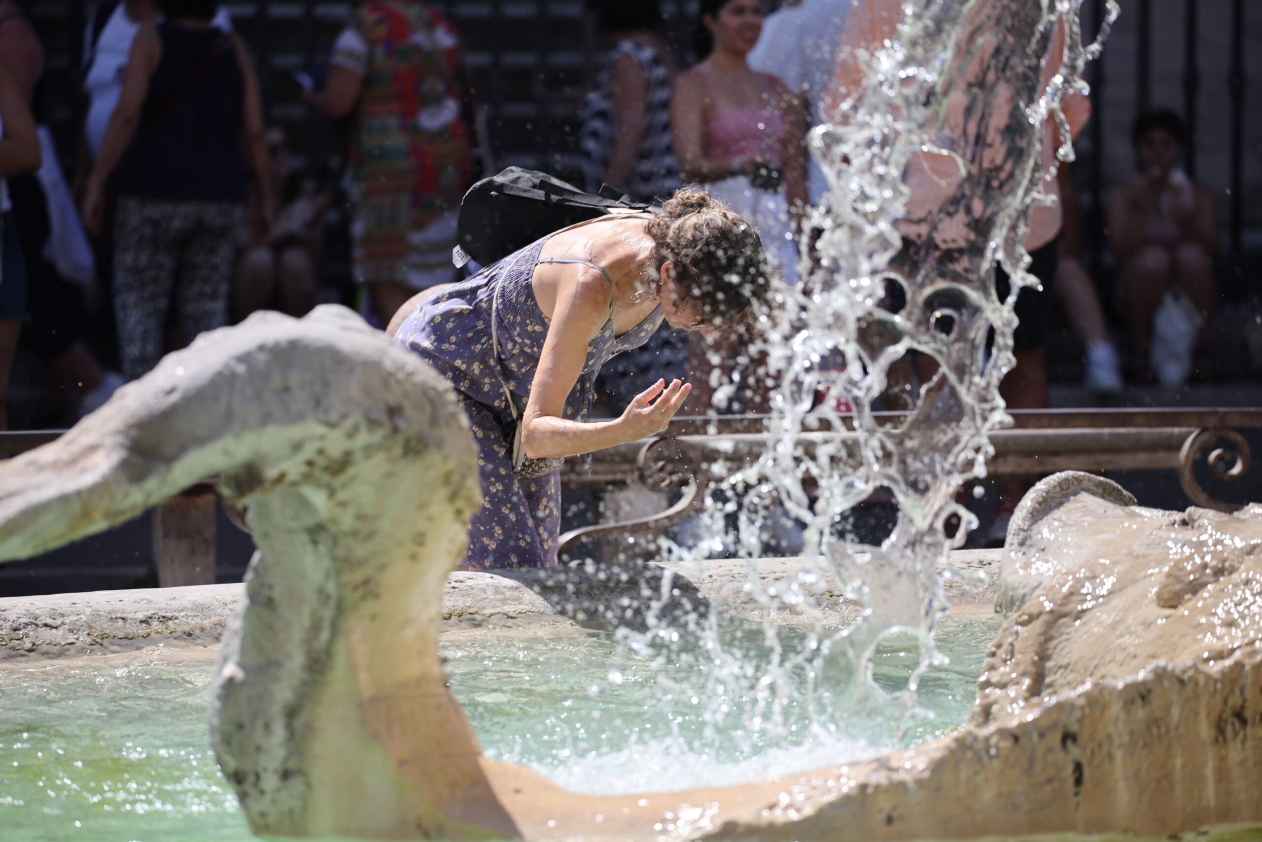 Italia: allerta rossa in 16 città 