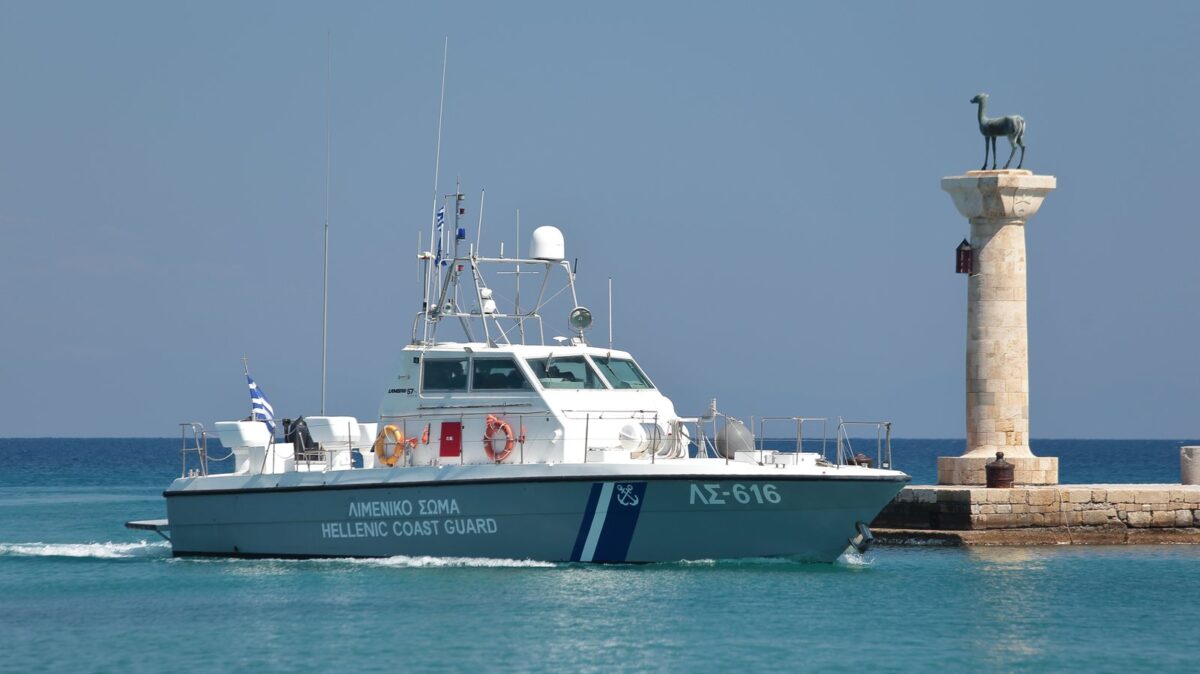 Ρόδος: Ακινητοποίηση ταχύπλοου σκάφους με παράτυπους μετανάστες