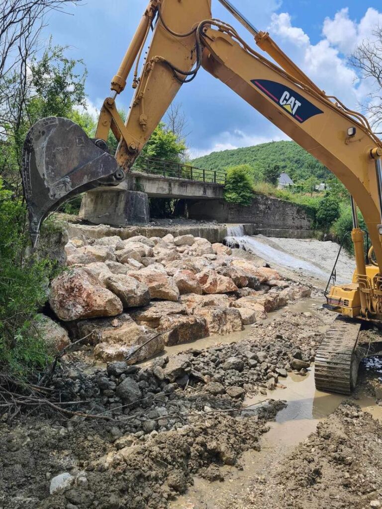 Καταγγελία ΛΑ.ΣΥ. – Διάψευση Περιφέρειας περί πληρωμής ανύπαρκτου έργου