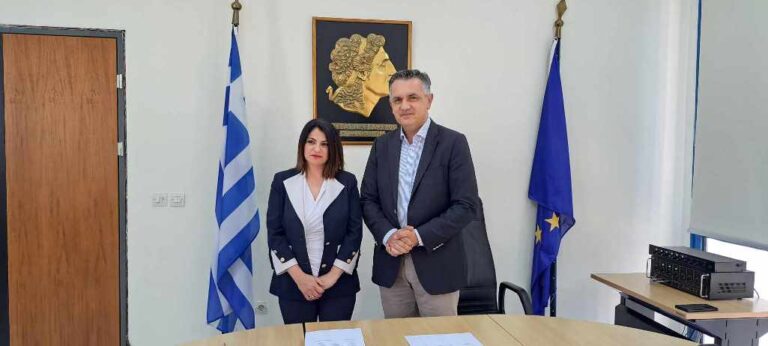 Oρκωμοσία νέας Περιφερειακής Συμβούλου
