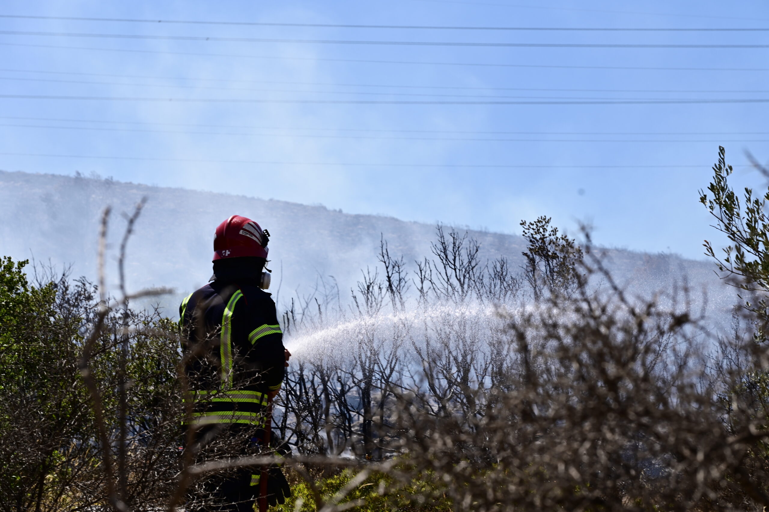 Πολύ υψηλός κίνδυνος πυρκαγιάς σήμερα για 5 περιφέρειες