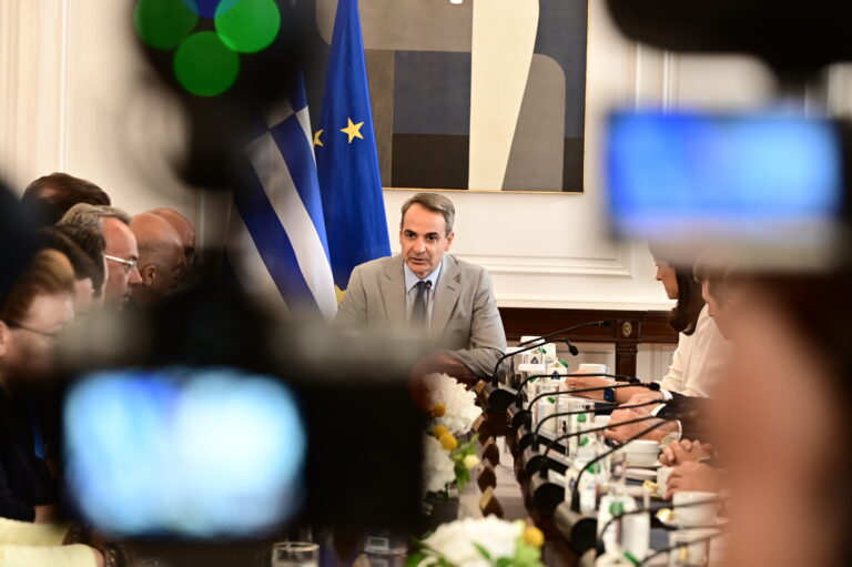 Κ. Μητσοτάκης: Η ρύθμιση για τα ομόφυλα προσθέτει δικαιώματα, δεν αφαιρεί – Σέβομαι τις θέσεις της Εκκλησίας