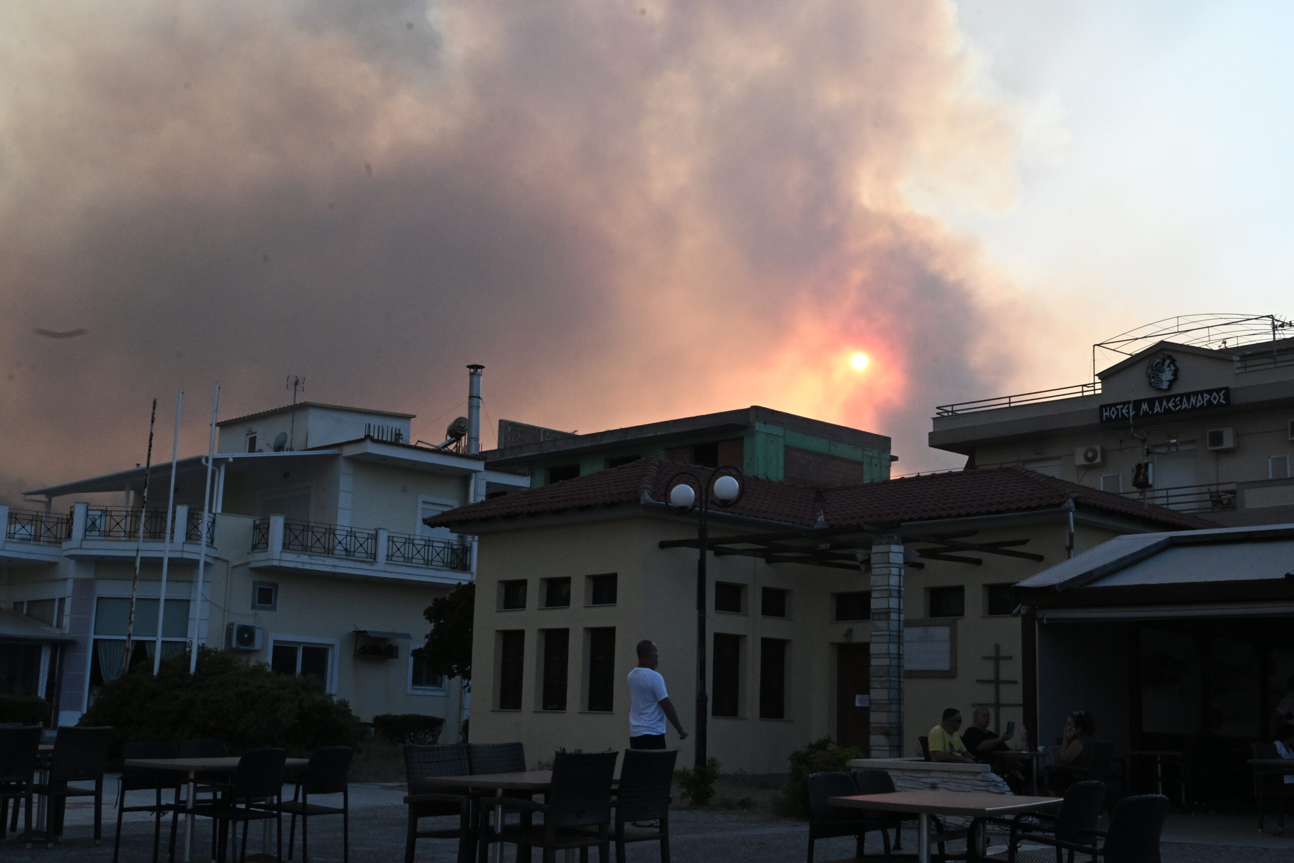 [362714] ΑΝΑΖΩΠΥΡΩΣΗ ΤΗΣ ΠΥΡΚΑΓΙΑΣ ΣΤΗΝ ΝΕΑ ΑΓΧΙΑΛΟ ΜΑΓΝΗΣΙΑΣ(ΤΑΤΙΑΝΑ ΜΠΟΛΑΡΗ/EUROKINISSI)
