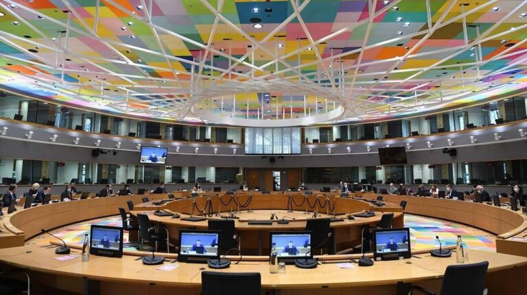 Στις Βρυξέλλες ο υπουργός Οικονομικών για τις συνεδριάσεις Eurogroup και Ecofin