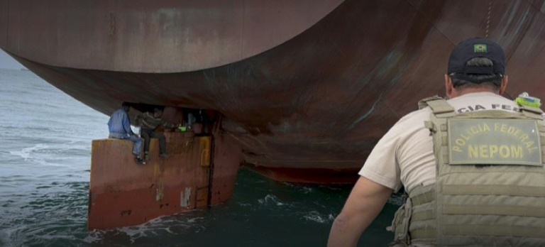 Βραζιλία: Κρυμμένοι στο πηδάλιο φορτηγού πλοίου, τέσσερις μετανάστες περάσαν 13 μέρες στη θάλασσα