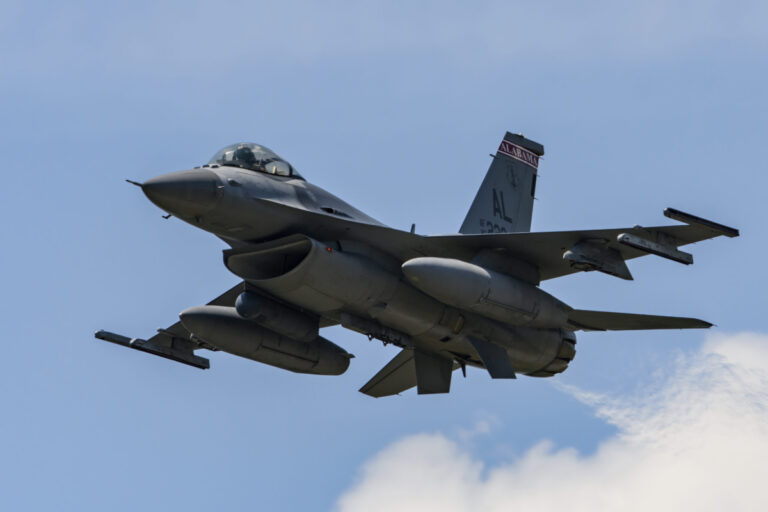 Ουκρανία: Πιλότοι είναι έτοιμοι να αναχωρήσουν για να εκπαιδευθούν στα μαχητικά F-16