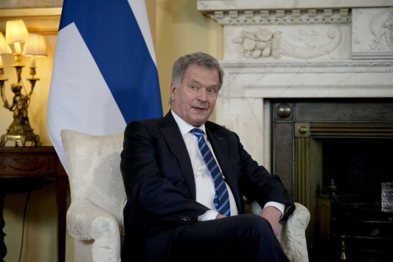 Φινλανδός πρόεδρος: Η ένταξη μας δεν θα έχει ολοκληρωθεί μέχρι και η Σουηδία να γίνει μέλος του ΝΑΤΟ