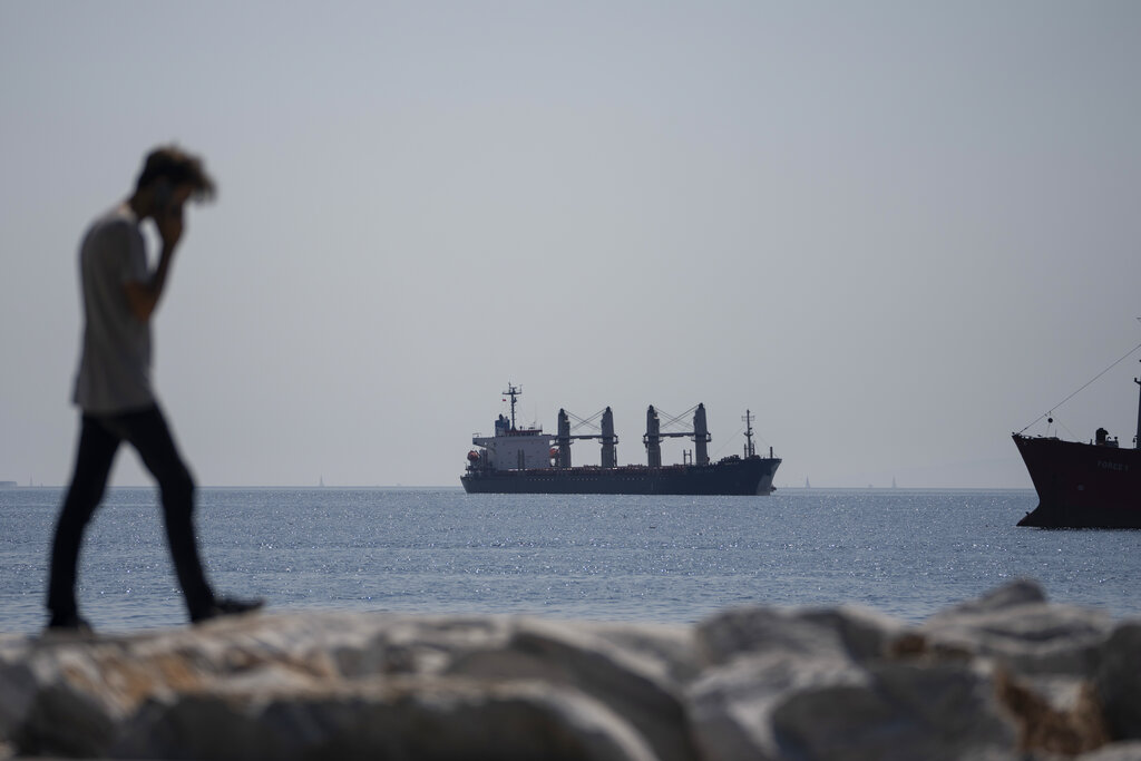 Τουρκία: Αυξημένα τέλη από σήμερα στη διέλευση των πλοίων από τα Στενά του Βοσπόρου και των Δαρδανελίων