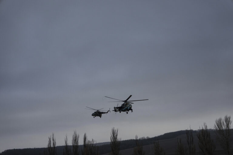 Ρωσία: Αποκαλυπτικό βίντεο της συντριβής ελικοπτέρου που σκότωσε 4 άτομα