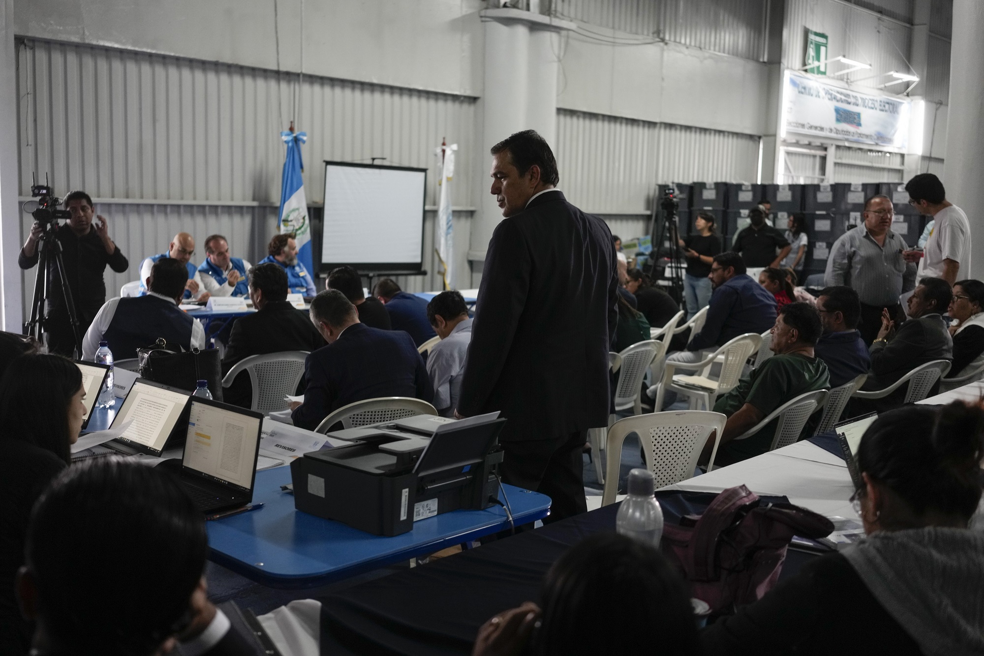 Προεδρικές εκλογές στη Γουατεμάλα: Ολοκληρώνεται η αμφιλεγόμενη επανεξέταση των αποτελεσμάτων