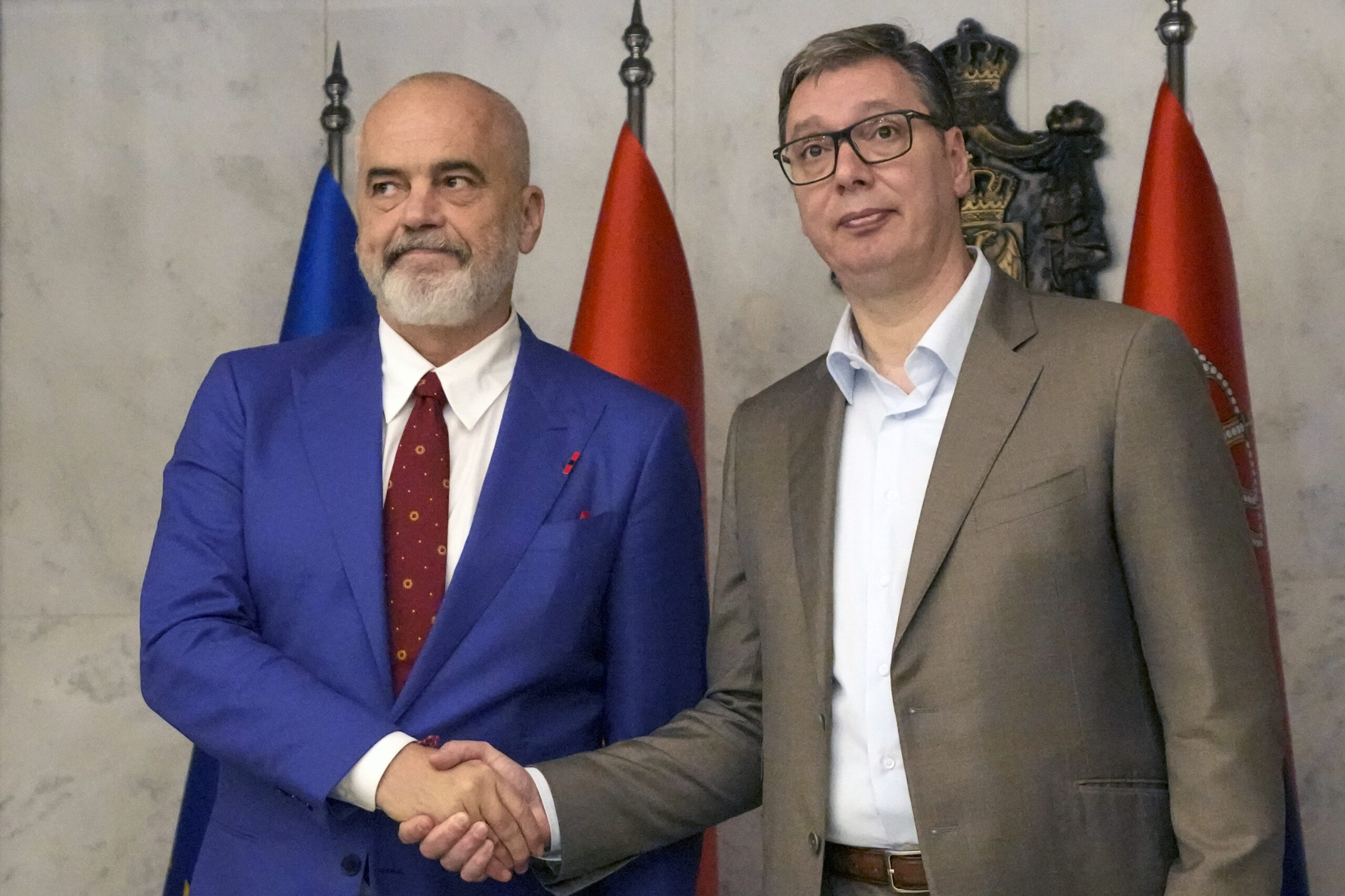 Βελιγράδι: Το Κόσοβο και η περιφερειακή συνεργασία στο επίκεντρο της συνάντησης του Αλ. Βούτσιτς με τον Ε. Ράμα